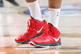 Nike lebron 9 ix christmas xmas red green silver grey size 8. B R Kicks Auf Twitter Pj Tucker Wearing The Nike Lebron 8 Christmas Against New Orleans Red Lace Swap