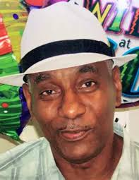 Obituary information for Robert Edward Knox Jr.