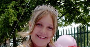 Britan's Got Talent star crowns Hartford Rose Fete queen