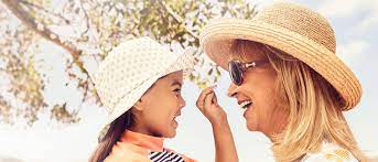 Put on broad spectrum sunscreen external icon that blocks both uva and uvb rays and has an spf of 15 or higher before you go outside. Sunscreen Cancer Council Nsw
