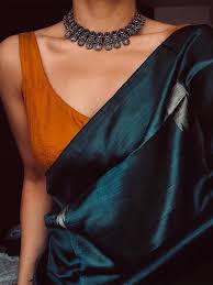 Check spelling or type a new query. Peacock Green Colored Traditional Silk Saree With Blouse For Women Dss162