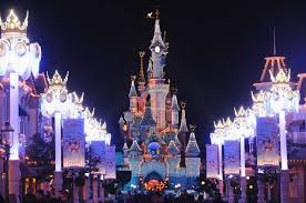 Our disney, pixar, star warsᵀᴹ characters. Disneyland Paris Open Holiday Resort Reveals Phased Reopening To Begin On July 15 Travel News Travel Express Co Uk
