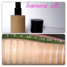Armani luminous silk does a really incredible job with their undertones. Armani Luminous Silk Foundation Swatch 60 Off Naktul Com