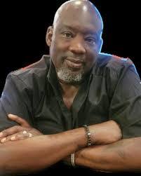 Darius Ward's Instagram, Twitter & Facebook