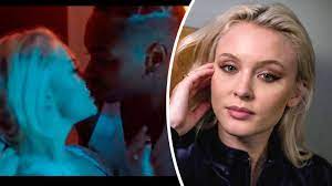 Det var för ungefär en månad sedan som zara larsson berättade för världen att hon var kär igen. Lamin Holmen Ar Zara Larssons Nya Pojkvan