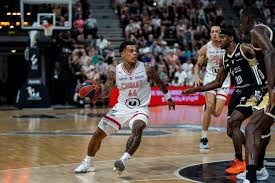 Qualifié en demi-finale de Betclic Élite, Cholet Basket est magique ! . Sport