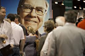 Warren Buffett's Star Outshines Berkshire Hathaway Earnings