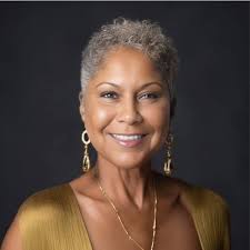 Kendrick Lamar and his wife Whitney just quietly cleared lunch debt for 103  schools across the U.S. wiping out $347,000 without a press release, no  cameras, no spotlight, no strings attached. For