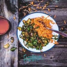 Griechischer Nudelsalat Mit Zucchini Foodboom Rezept Griechischer Nudelsalat Rezepte Griechische Nudeln