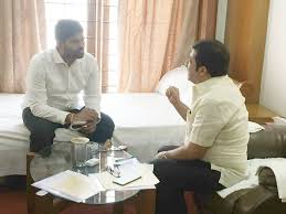 Know kampli mla candidates,kampli vote percentage, kampli winners, kampli losers and karnataka counting live Mla Shri Kampli Ganesh Met Me At B Z Zameer Ahmed Khan Facebook