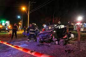 Heridos Graves Tras Un Choque Entre Un Auto Una Camioneta Y Una Moto En La Ruta 22 Cerca De Roca