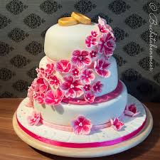 Rezept Diy Dreistockige Hochzeitstorte Selfemade Hochzeitstorte Rezept Hochzeitstorte Backen Hochzeitstorte