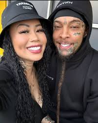 Let's welcome our new members: Welcome new Vegan Beginners! Tell us where  you are from?? Don't forget to get your 100 mouth watering plant-based  recipe cookbook. Check the first comment: Maddison Petersen,