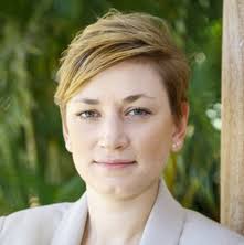 Dr Franziska Fichtner