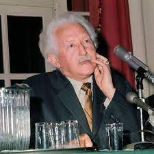 Последние твиты от erikson institute policy and leadership (@eriksonpolicy). Biography Of Psychologist Erik Erikson