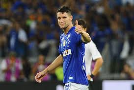 Encontra informação do jogador thiago neves. Thiago Neves Decide Na Copa Do Brasil E Festeja Superacao Apos Reves Do Cruzeiro Na Libertadores Cruzeiro Ge