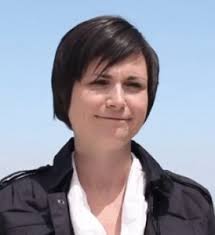 GoDaddy plans engineering outpost in Seattle region, hires key Microsoft  vets