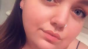 Spiteful Tinder reject brutally 'fat shames' girl who said no