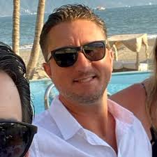 Casey Schuster (@CaseySchuster)