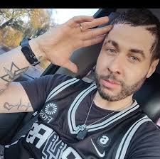 Men's shoes. DC brand skate shoes. Size 9