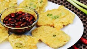You must try during your visit to simple the best taste of tempe mendoan in indonesia. Asal Usul Nama Tempe Mendoan Panganan Khas Purwokerto Sriwijaya Post