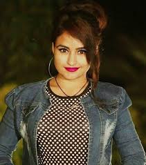 Amrit maan is a punjabi singer and lyricist who came into notoriety after singing the punjabi song desi da drum. Sony Maan Wiki Age Boyfriend Husband Family Biography More Thewikifeed