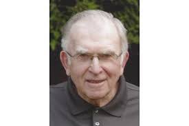 Cliff Powers's Instagram, Twitter & Facebook