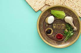 See more ideas about passover, food, desserts. Passover 2019 Harry Potter And Emoji Haggadahs Are Taking Over Seders Vox