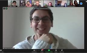 Ex Alumno Joaquín Vera lanzó su primera novela «Caída en silencio»