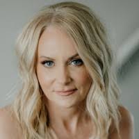 Sharon Wiens's Instagram, Twitter & Facebook