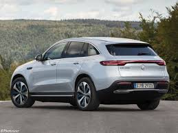 Mercedes Benz Eqc 2020 La Premiere Voiture Electrique Du Constructeur Mercedes Benz Mercedes Voiture Electrique