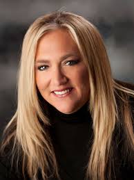 Traci Hunter • Larry K. Rogers Realty