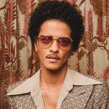 Do you think Bruno Mars is the next Michael Jackson? : r/BrunoMars