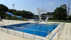 sens 89 yonne france centre nautique pierre toinot sens 89 france plongeon