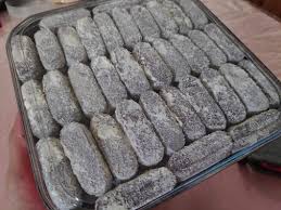 Masukkan semua tepung dan nestum. Resepi Biskut Jejari Nestum Azlina Ina