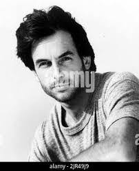 Steven Kampmann's Instagram, Twitter & Facebook