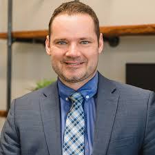 Bruce Lund's Instagram, Twitter & Facebook