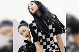 Dee and mike tied the knot in 2005 and have three daughters, elly, 13, lily, 11, and alice, 6, together. Taiwanese Tv Host Dee Hsu S Two Elder Daughters Are The Covergirls For Fashion Magazine Nylon China Entertainment News Top Stories The Straits Times