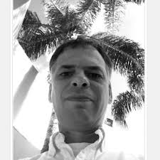 albertheijn Hallo AH. Twee potten Optimel Griekse stijl yoghurt kers 0%  vet, 2 keer schimmel in de yoghurt. THT 10.06 C2BBEHXFPHA, S21ALMPJCJG.  Iets mis met deze serie?