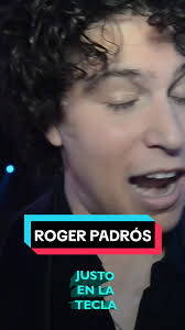 @Roger Padrós ha estrenado nuevo disco y ha vuelto a Justo en la tecla para  hablarnos de el y de la versión en castellano de #ElTemps