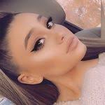 Daisy Nieman's Instagram, Twitter & Facebook