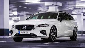 Embrace the new appearance that the 2020 volvo v60 inscription trim provides thanks to different wheels, upholstery, and inlays. Mein Neues Auto Volvo V60 T5 R Design Youtube