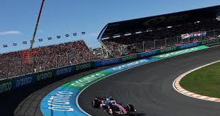 ¡Piastri Sorprende! Pole Position en Zandvoort: ¿A qué hora la carrera? - Imagen principal del artículo