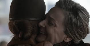 Vem var Lena Volkova, den uppenbara hustrun till Dom och mamman till  Katarina? : r/TheBlackList