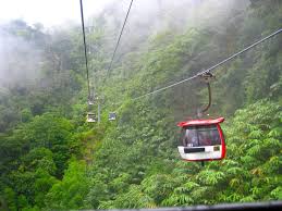 There are two cable car systems serving genting highlands, the modern awana skyway and the older genting skyway. This Genting Highlands Skyway Cable Car Is A Great Way To Get To The Genting Highlands Genting Highlands Breathtaking Views Skyway