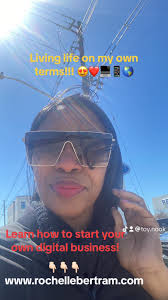 Rochelle Bertram, Online Business Mentor