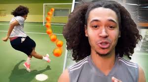 Факты из личной жизни, чем он занимается и как стал известным, откуда родом блогер. Thá»'ng Ke Video Youtube Cho Malenkij Mbappe Luchshie Goly 2drots Noxinfluencer