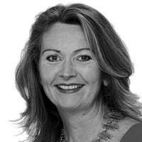 Angela Brady's Instagram, Twitter & Facebook