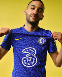 Castore replaces adidas as the club's kit supplier ahead of the 2021/22 season. Chelsea Release 1960s Inspired Home Kit For 2021 22 Season But Fans Blast Horrific New Zig Zag 105 Design