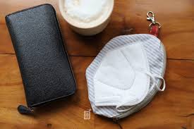 Die tasche ist super geeignet, um ffp2 masken aufzubewahren. Ffp2 Bag Ffp2 Masken Tasche Kostenloses Schnittmuster Freebie Lila Wie Liebe